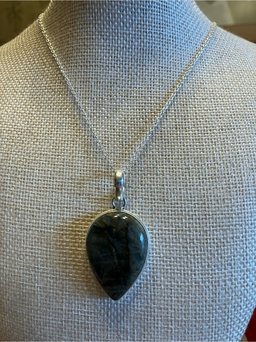 LABRADORITE PENDANT And BRACELET BOTH PIECES ARE STERLING SILVER STAMPED - Picture 12 of 15